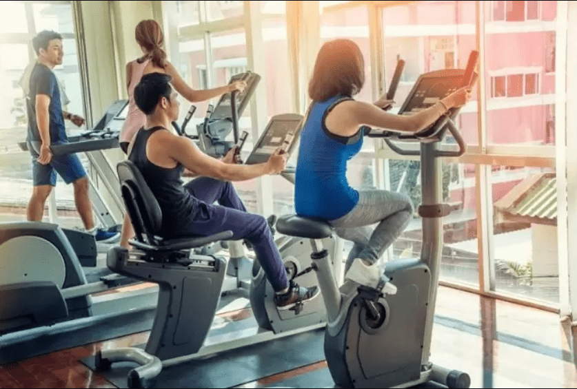 Recumbent Exercise Bike vs Spin Bike - Which is Better?